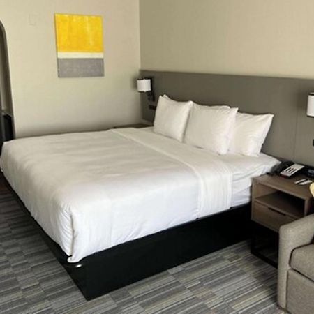 Comfort Inn & Suites Lubbock Esterno foto